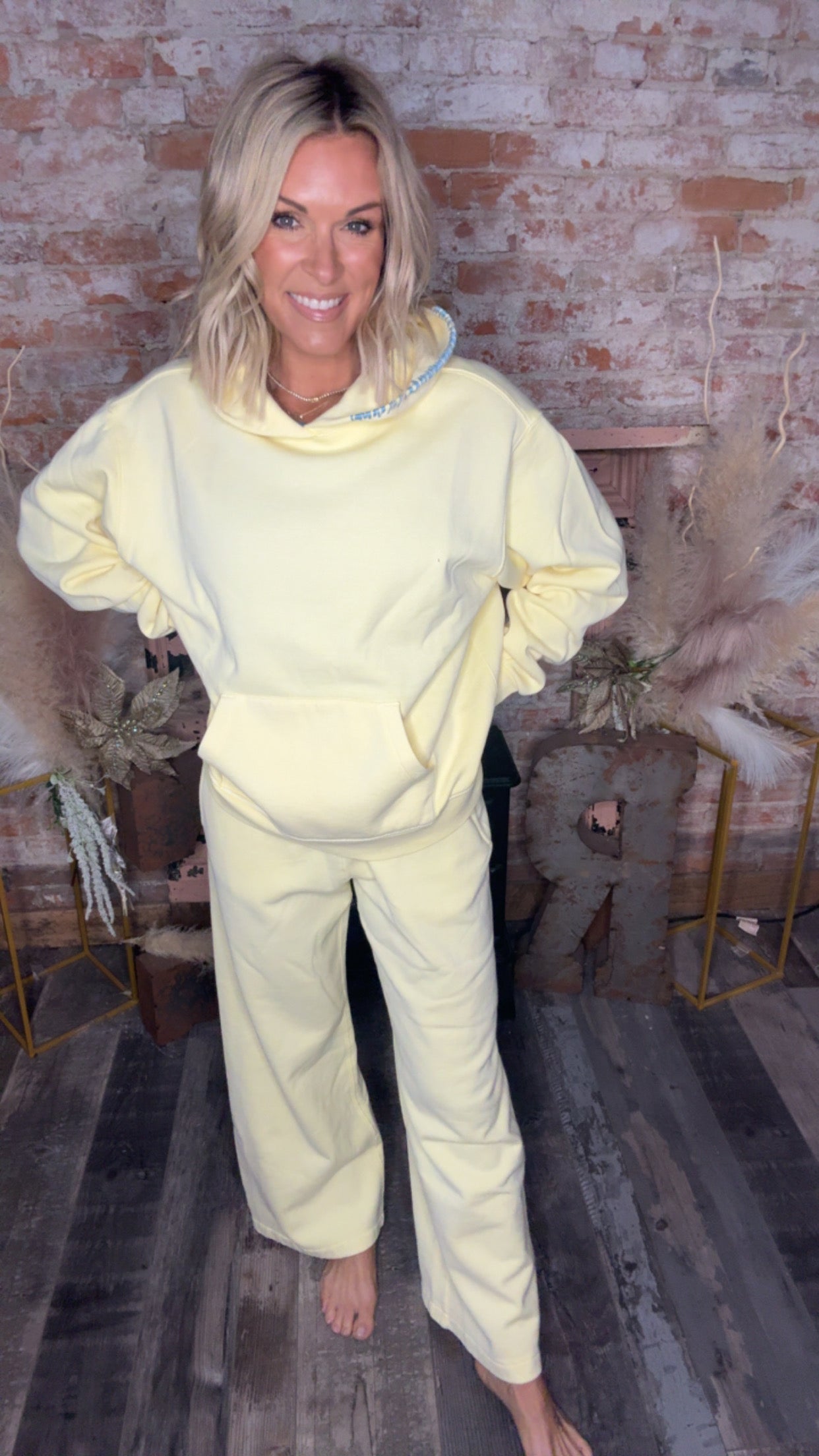 Lemon Washed Sweatshirt