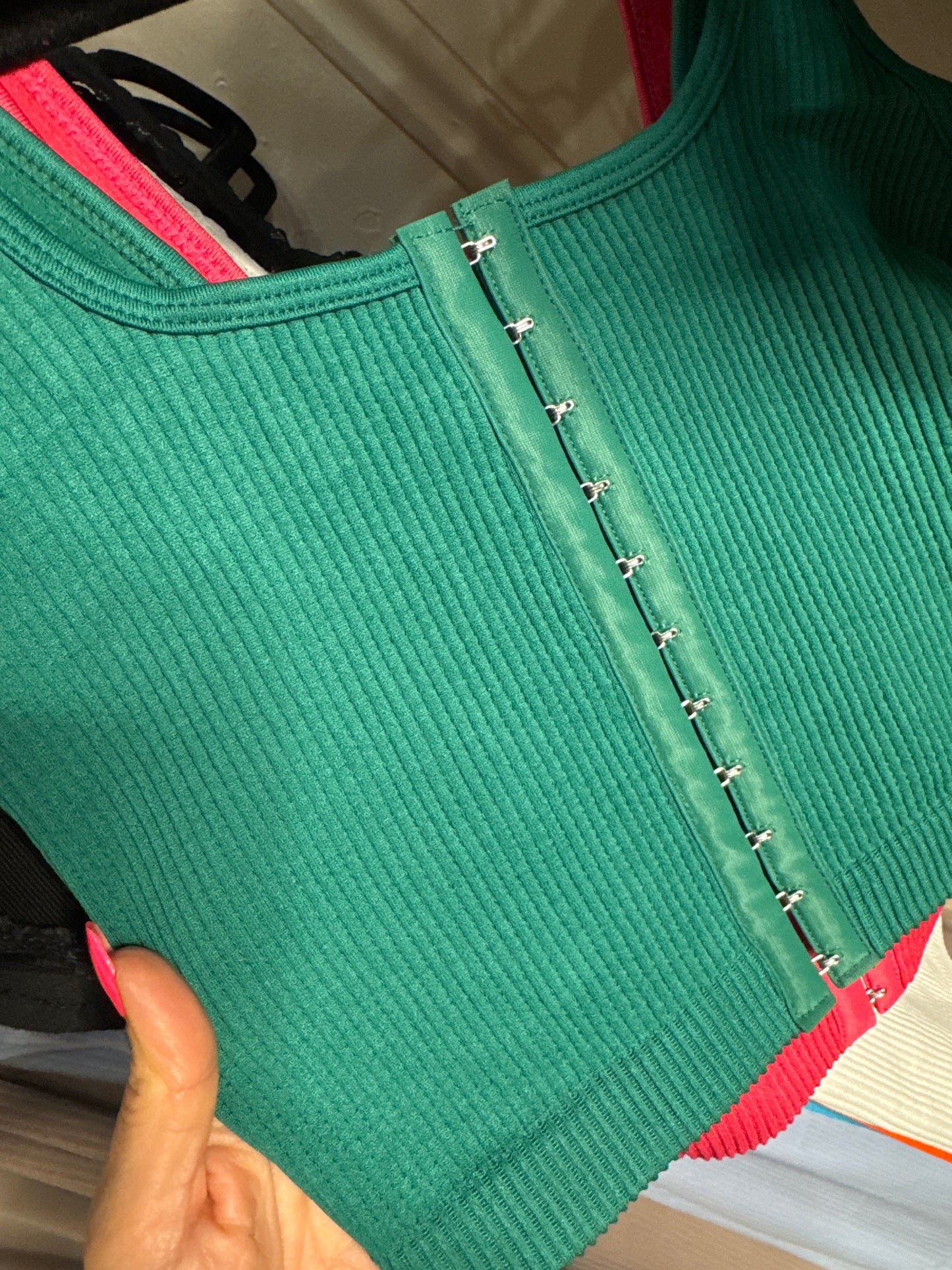 Hook Crop Tank