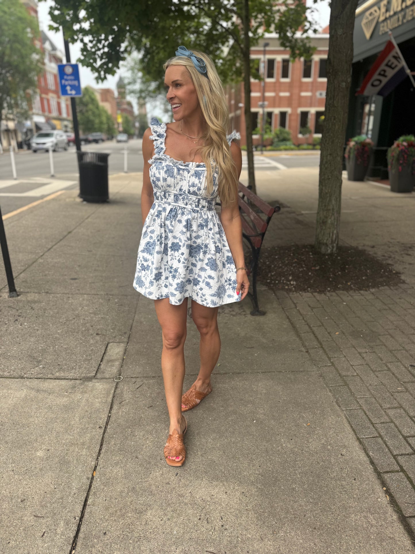 Floral Blue/Ivory