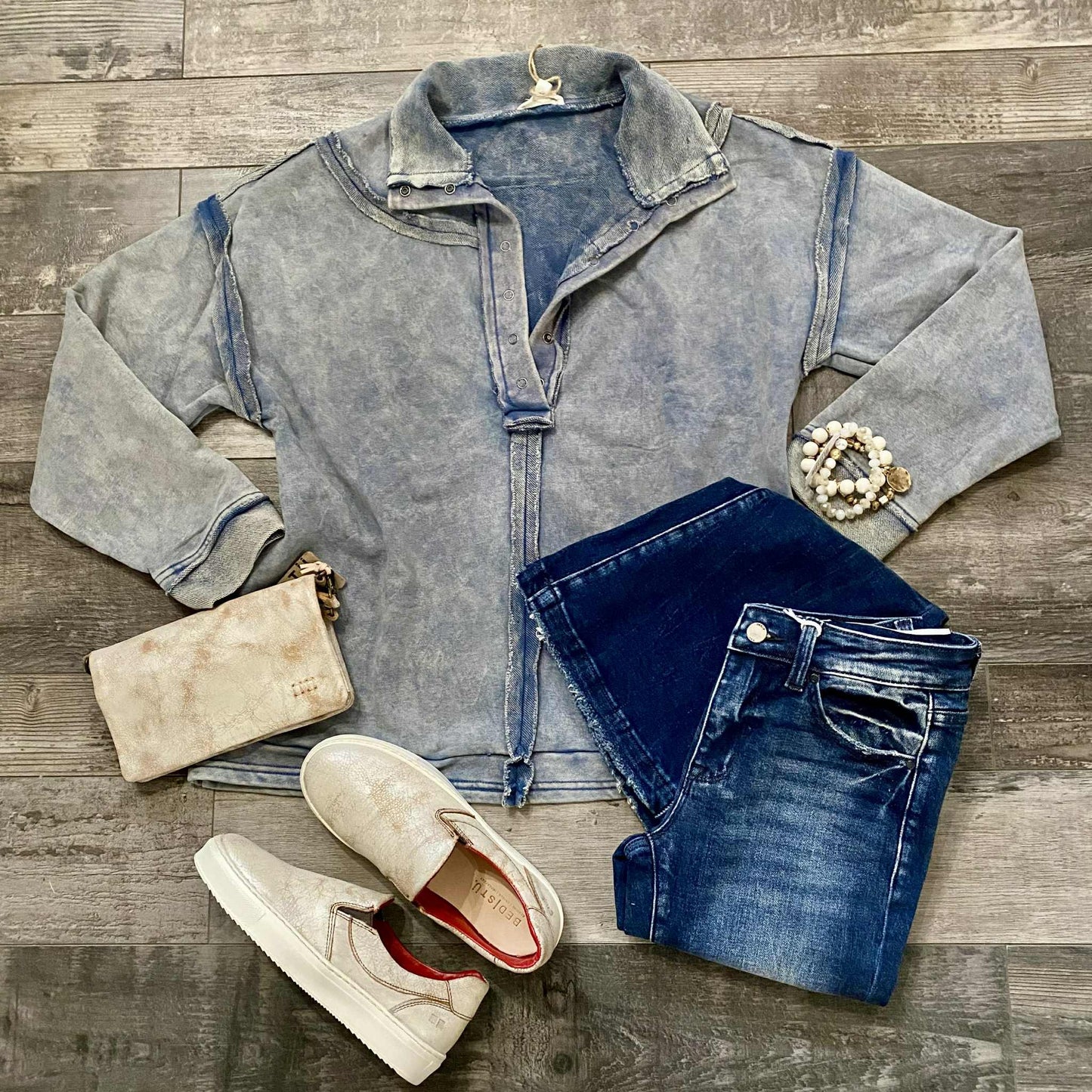 Washed Henley Pullover