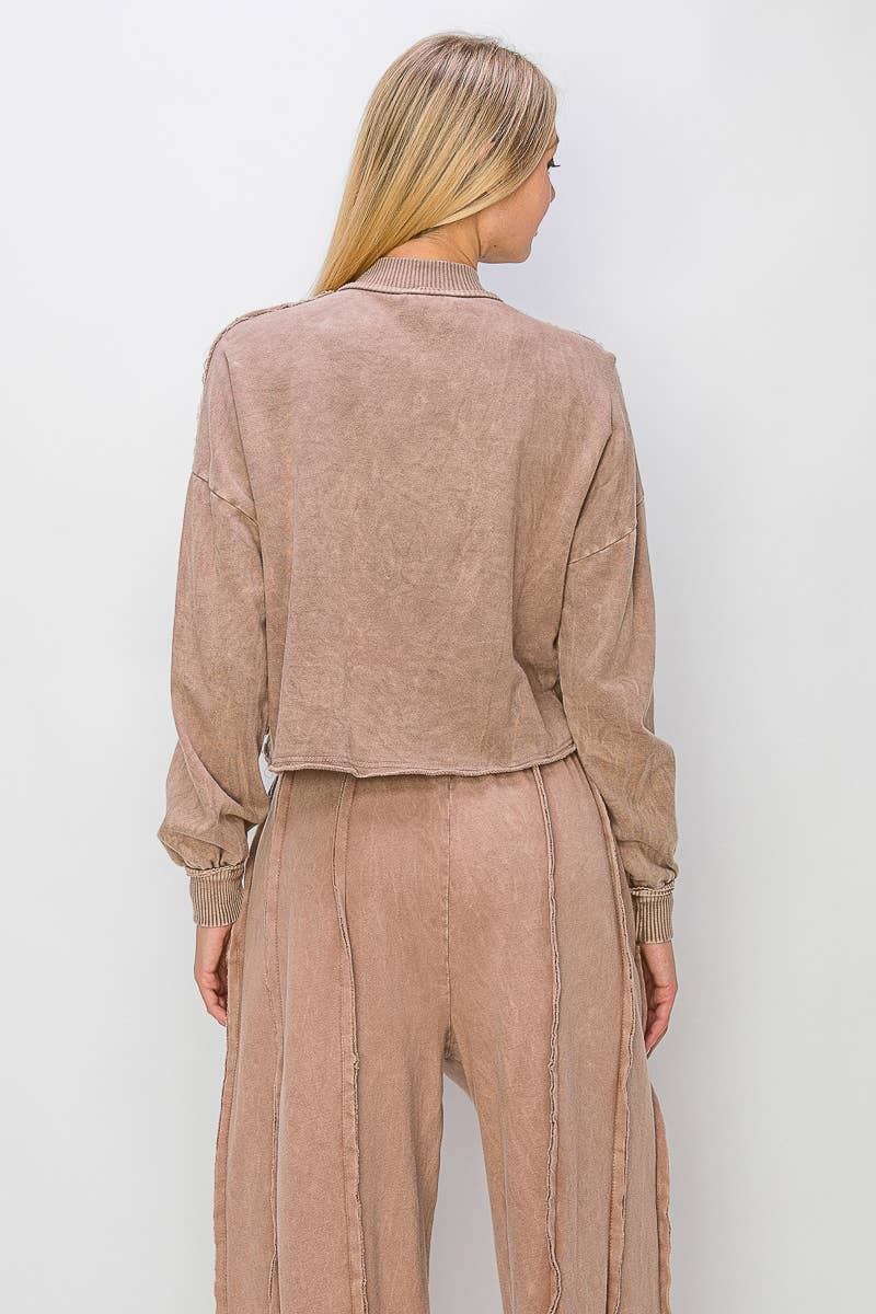 Kangaroo pocket quarterzip