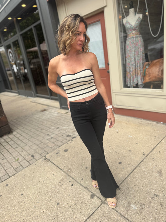 Tan Tina Crop