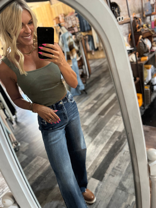 Ribbed Fitted Tank