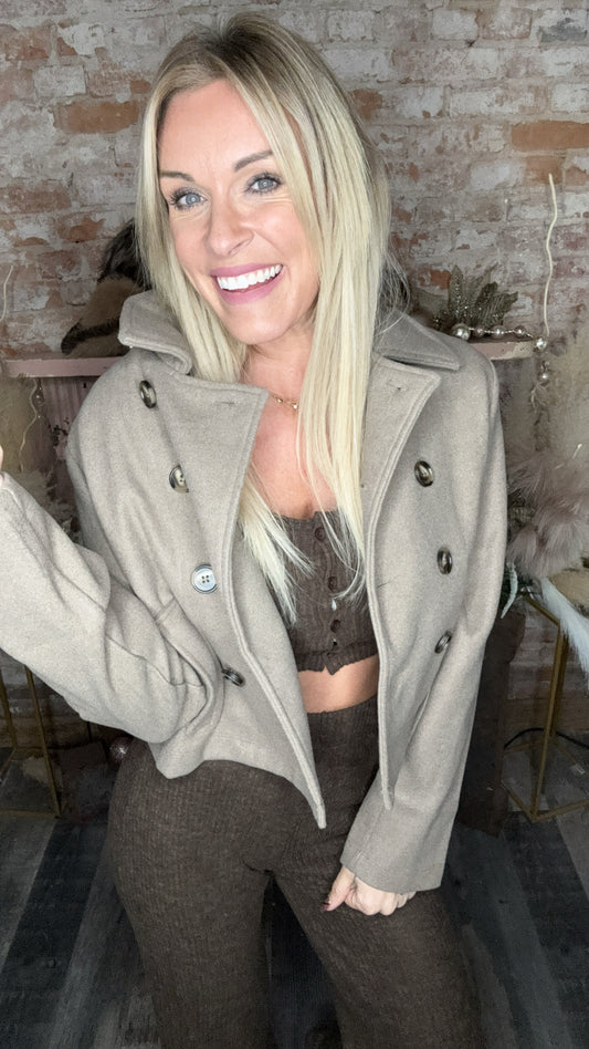 Cocoa Double Button Woven Shakcet