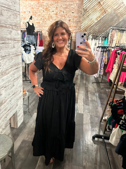 Black Bow Tie Curvy Maxi