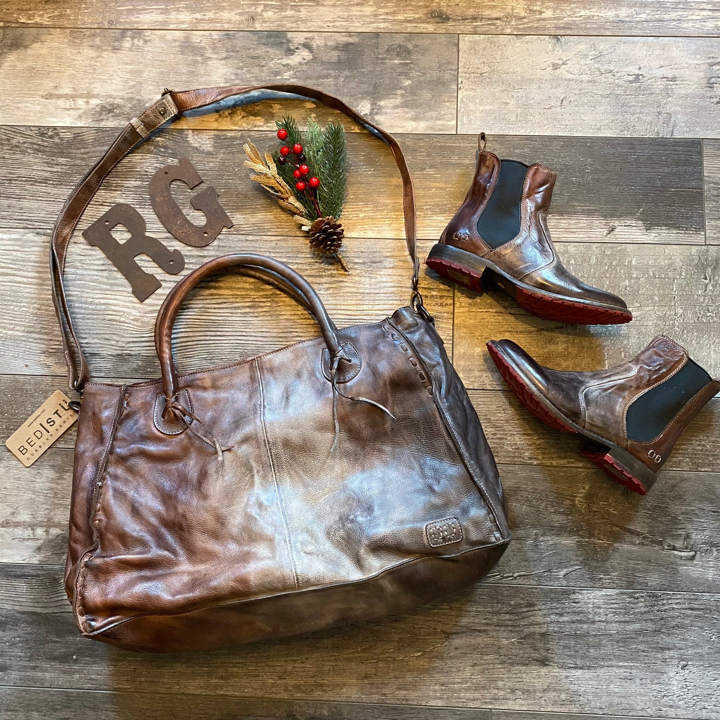 Rockaway BED|STÜ Rustic Gals Best Seller